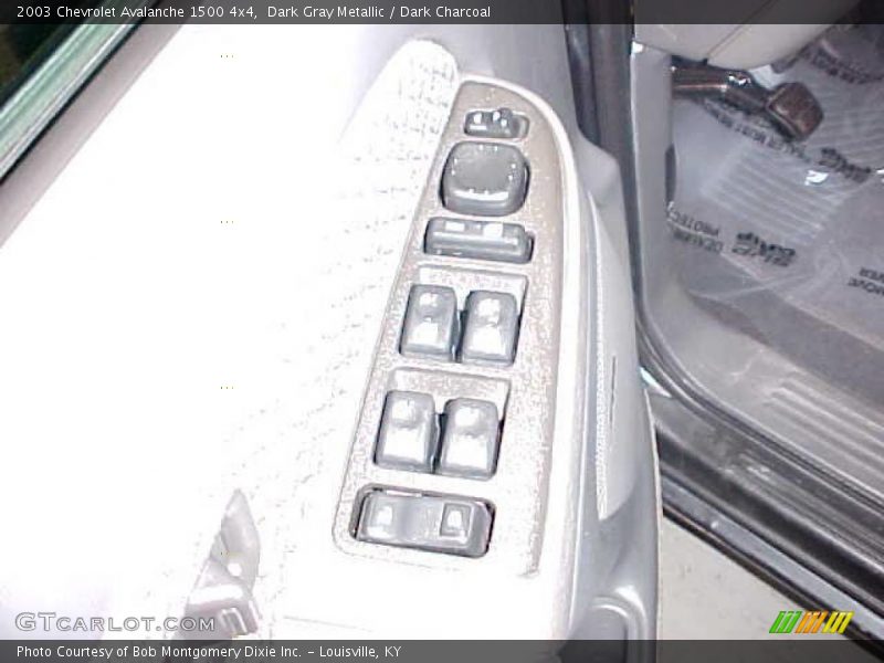 Dark Gray Metallic / Dark Charcoal 2003 Chevrolet Avalanche 1500 4x4