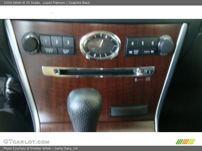 Liquid Platinum / Graphite Black 2009 Infiniti M 35 Sedan