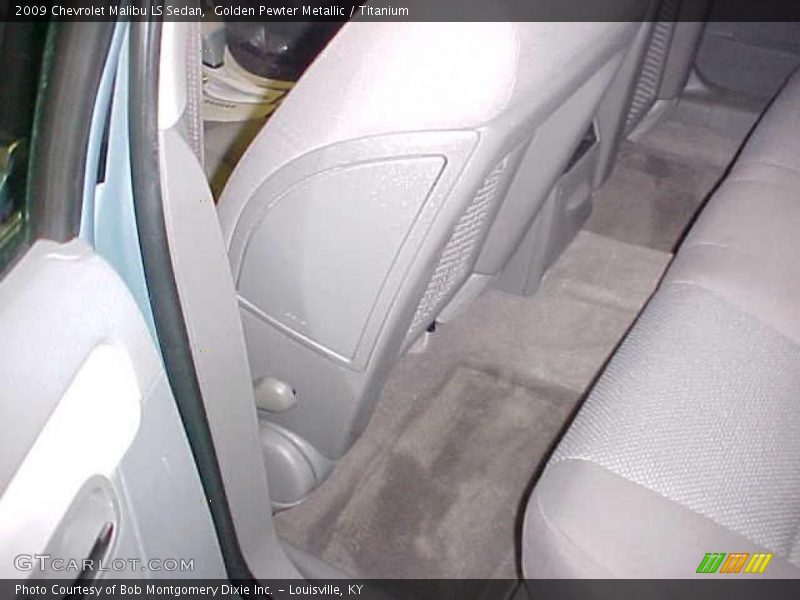 Golden Pewter Metallic / Titanium 2009 Chevrolet Malibu LS Sedan