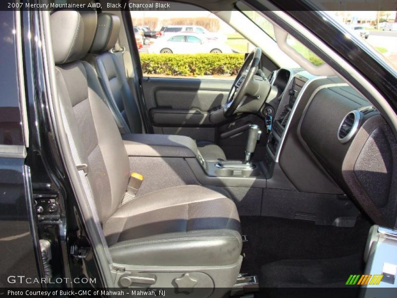 Black / Charcoal Black 2007 Mercury Mountaineer AWD