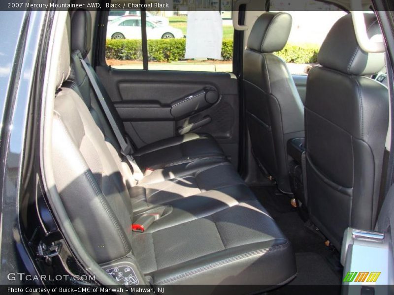 Black / Charcoal Black 2007 Mercury Mountaineer AWD