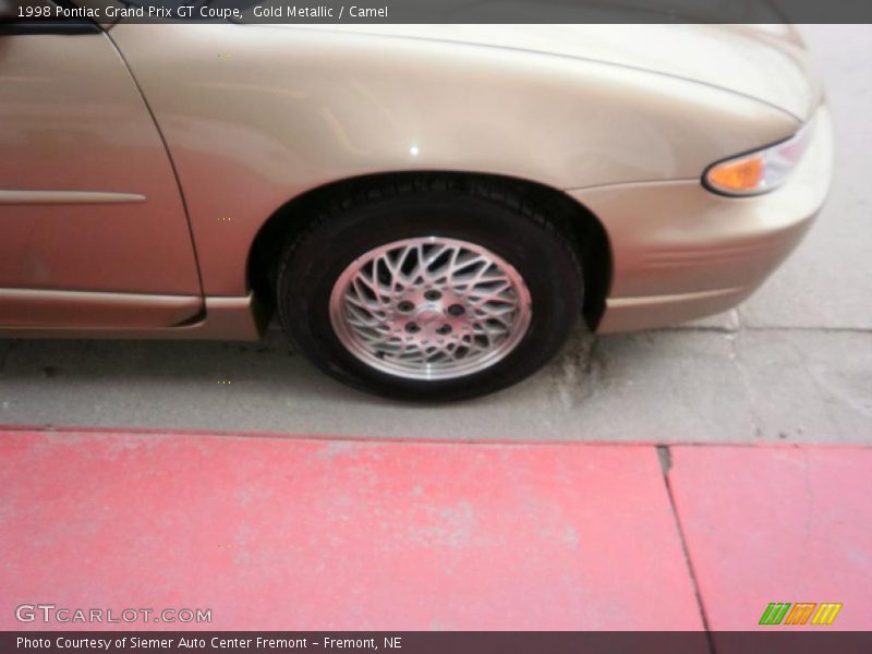 Gold Metallic / Camel 1998 Pontiac Grand Prix GT Coupe