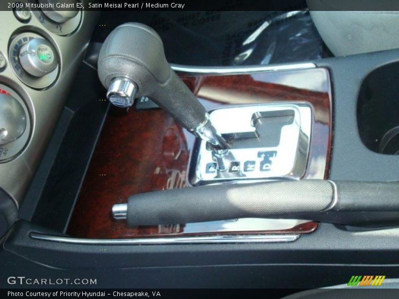 Satin Meisai Pearl / Medium Gray 2009 Mitsubishi Galant ES