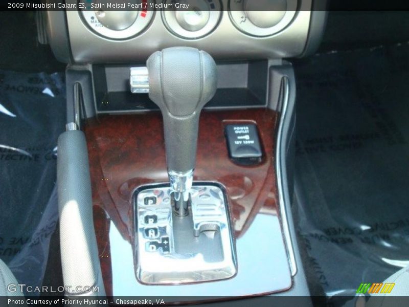 Satin Meisai Pearl / Medium Gray 2009 Mitsubishi Galant ES