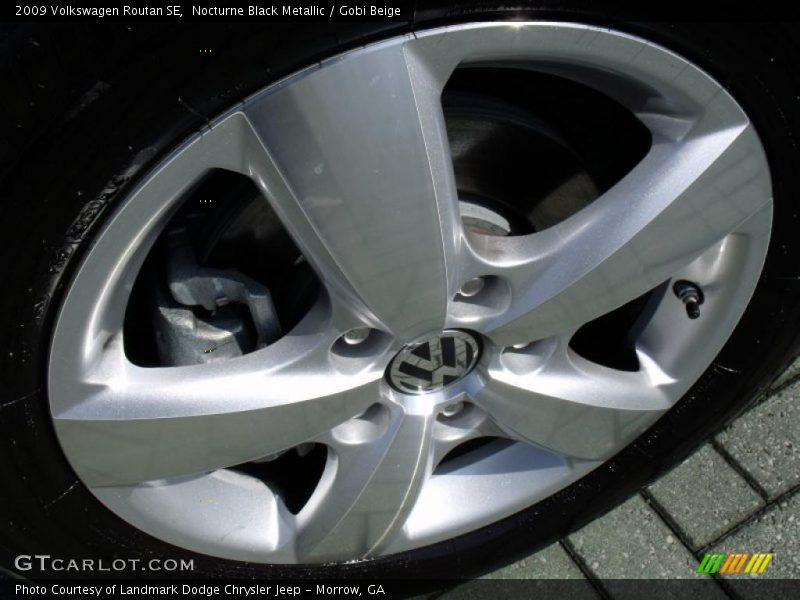 Nocturne Black Metallic / Gobi Beige 2009 Volkswagen Routan SE