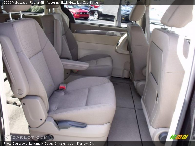 Nocturne Black Metallic / Gobi Beige 2009 Volkswagen Routan SE