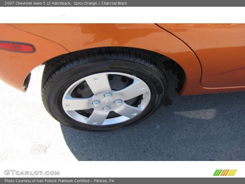 Spicy Orange / Charcoal Black 2007 Chevrolet Aveo 5 LS Hatchback