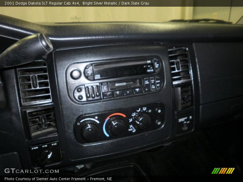 Bright Silver Metallic / Dark Slate Gray 2001 Dodge Dakota SLT Regular Cab 4x4