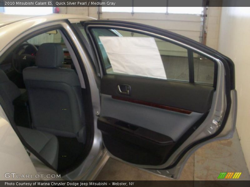 Quick Silver Pearl / Medium Gray 2010 Mitsubishi Galant ES