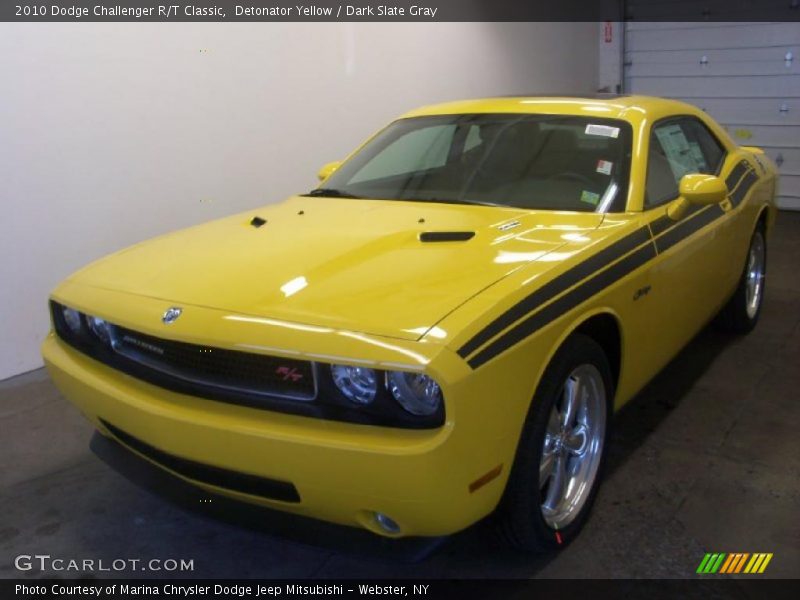 Detonator Yellow / Dark Slate Gray 2010 Dodge Challenger R/T Classic