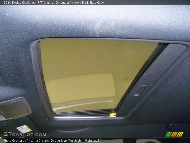Detonator Yellow / Dark Slate Gray 2010 Dodge Challenger R/T Classic