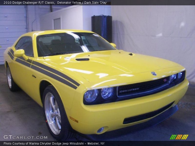 Detonator Yellow / Dark Slate Gray 2010 Dodge Challenger R/T Classic