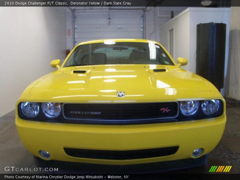 Detonator Yellow / Dark Slate Gray 2010 Dodge Challenger R/T Classic