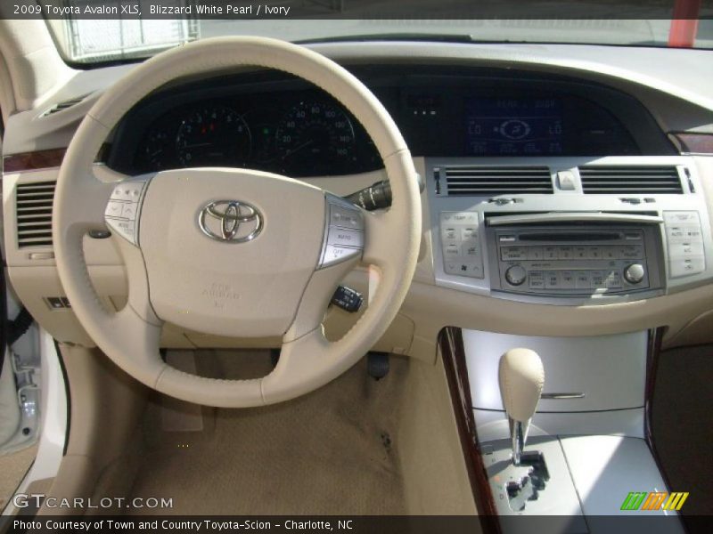 Blizzard White Pearl / Ivory 2009 Toyota Avalon XLS