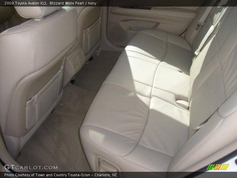 Blizzard White Pearl / Ivory 2009 Toyota Avalon XLS