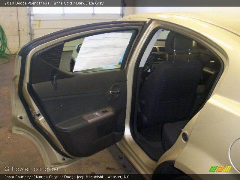 White Gold / Dark Slate Gray 2010 Dodge Avenger R/T