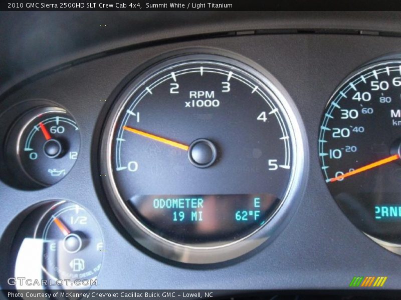 Summit White / Light Titanium 2010 GMC Sierra 2500HD SLT Crew Cab 4x4
