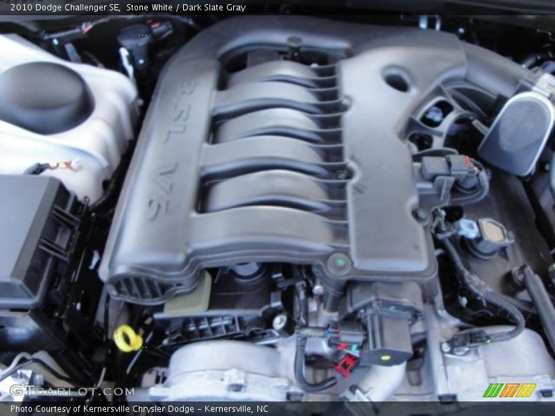 Stone White / Dark Slate Gray 2010 Dodge Challenger SE