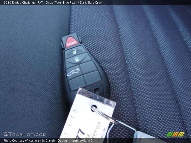 Deep Water Blue Pearl / Dark Slate Gray 2010 Dodge Challenger R/T