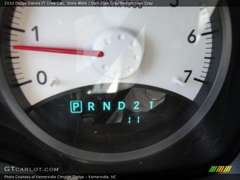 Stone White / Dark Slate Gray/Medium Slate Gray 2010 Dodge Dakota ST Crew Cab