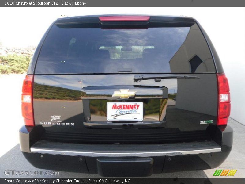 Black / Ebony 2010 Chevrolet Suburban LTZ
