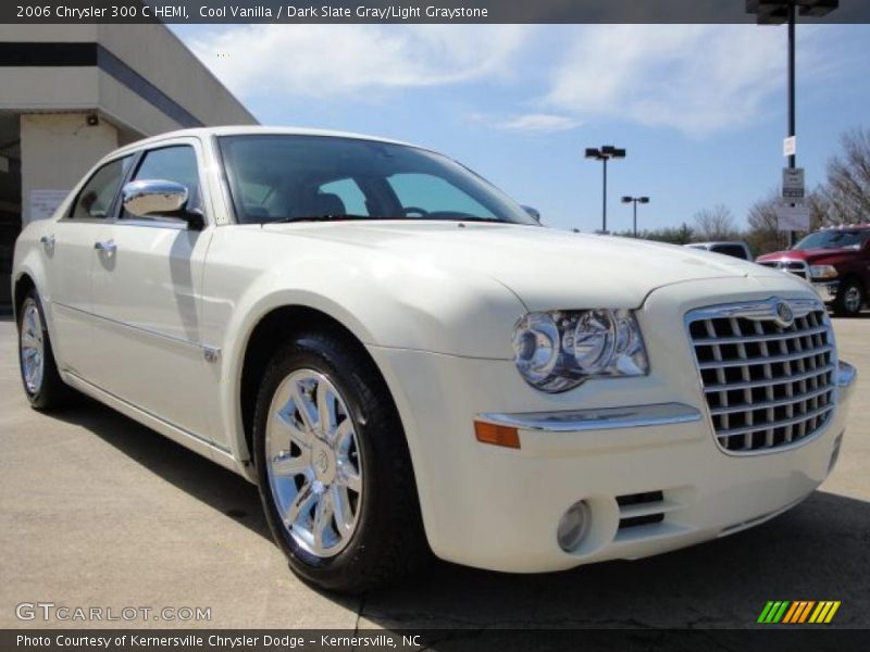 Cool Vanilla / Dark Slate Gray/Light Graystone 2006 Chrysler 300 C HEMI