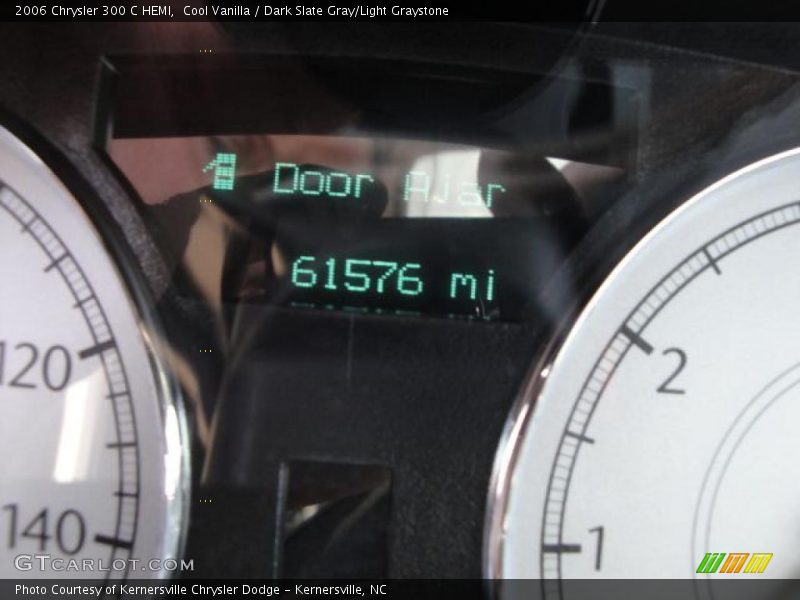 Cool Vanilla / Dark Slate Gray/Light Graystone 2006 Chrysler 300 C HEMI