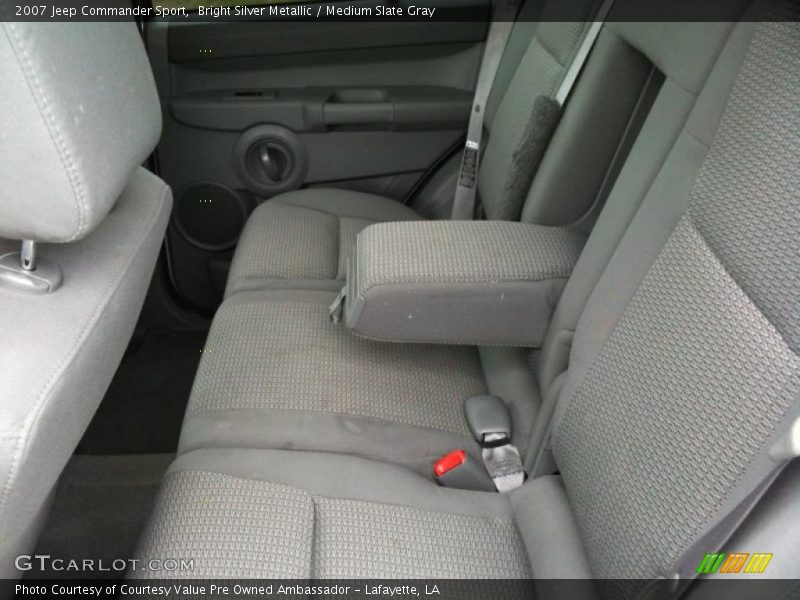 Bright Silver Metallic / Medium Slate Gray 2007 Jeep Commander Sport