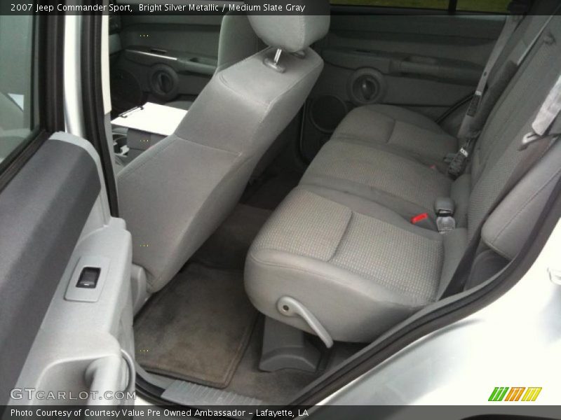 Bright Silver Metallic / Medium Slate Gray 2007 Jeep Commander Sport