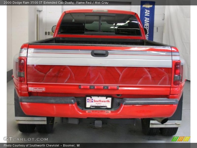 Flame Red / Mist Gray 2000 Dodge Ram 3500 ST Extended Cab Dually