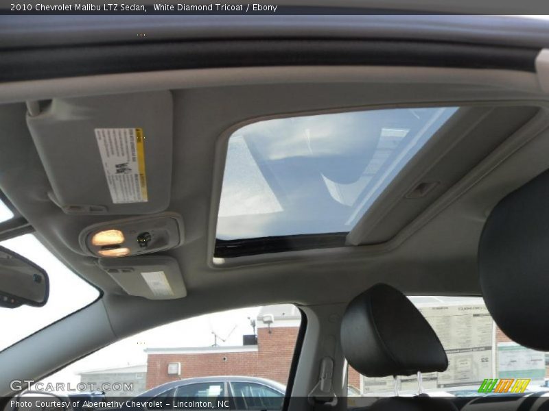 White Diamond Tricoat / Ebony 2010 Chevrolet Malibu LTZ Sedan