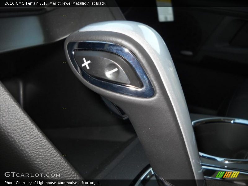 Merlot Jewel Metallic / Jet Black 2010 GMC Terrain SLT