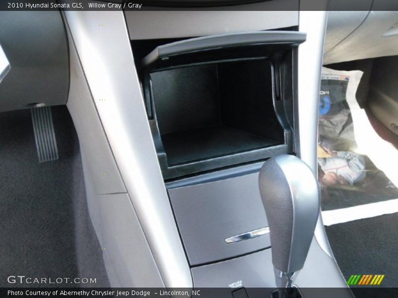 Willow Gray / Gray 2010 Hyundai Sonata GLS