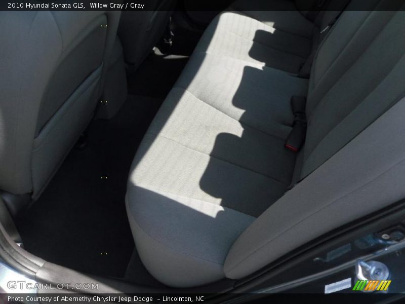 Willow Gray / Gray 2010 Hyundai Sonata GLS