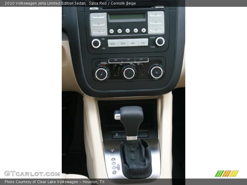 Salsa Red / Cornsilk Beige 2010 Volkswagen Jetta Limited Edition Sedan