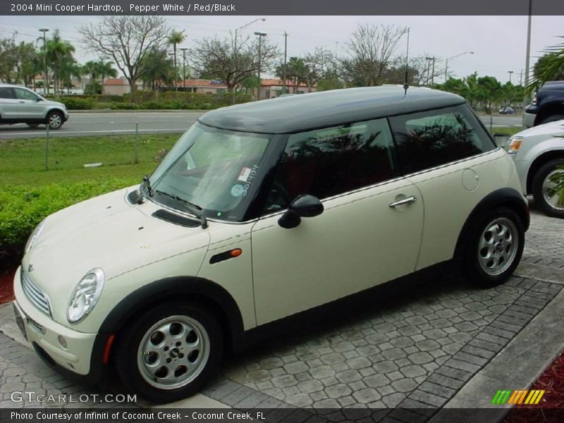 Pepper White / Red/Black 2004 Mini Cooper Hardtop