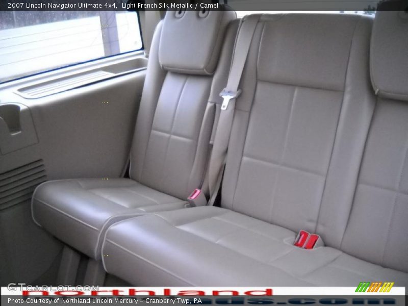 Light French Silk Metallic / Camel 2007 Lincoln Navigator Ultimate 4x4