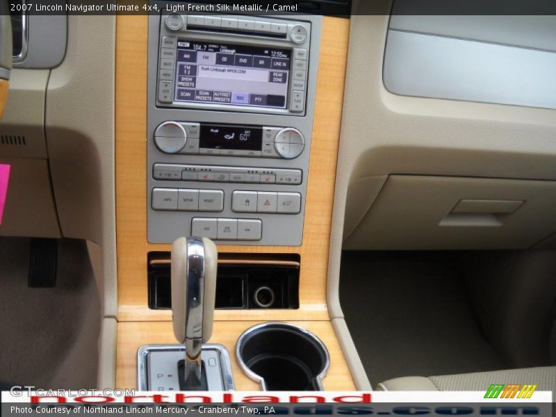 Light French Silk Metallic / Camel 2007 Lincoln Navigator Ultimate 4x4