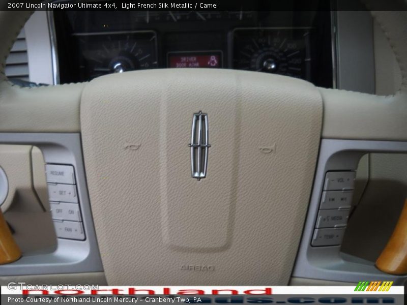 Light French Silk Metallic / Camel 2007 Lincoln Navigator Ultimate 4x4