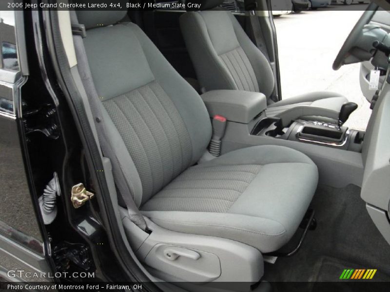Black / Medium Slate Gray 2006 Jeep Grand Cherokee Laredo 4x4