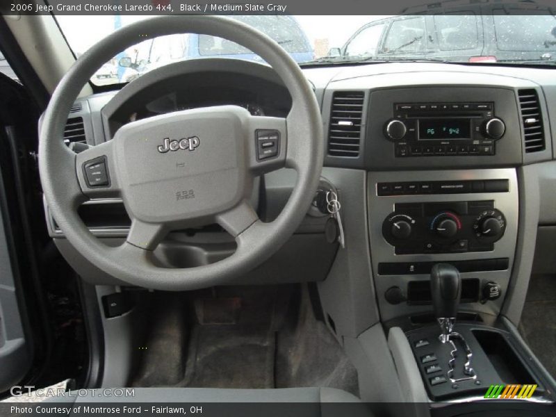 Black / Medium Slate Gray 2006 Jeep Grand Cherokee Laredo 4x4