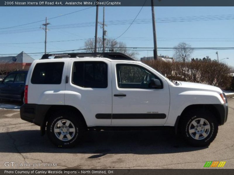 Avalanche White / Steel/Graphite 2006 Nissan Xterra Off Road 4x4