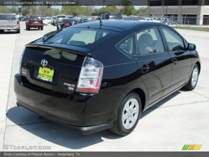 Black / Ivory/Brown 2005 Toyota Prius Hybrid