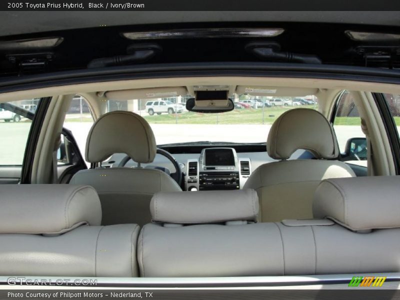 Black / Ivory/Brown 2005 Toyota Prius Hybrid