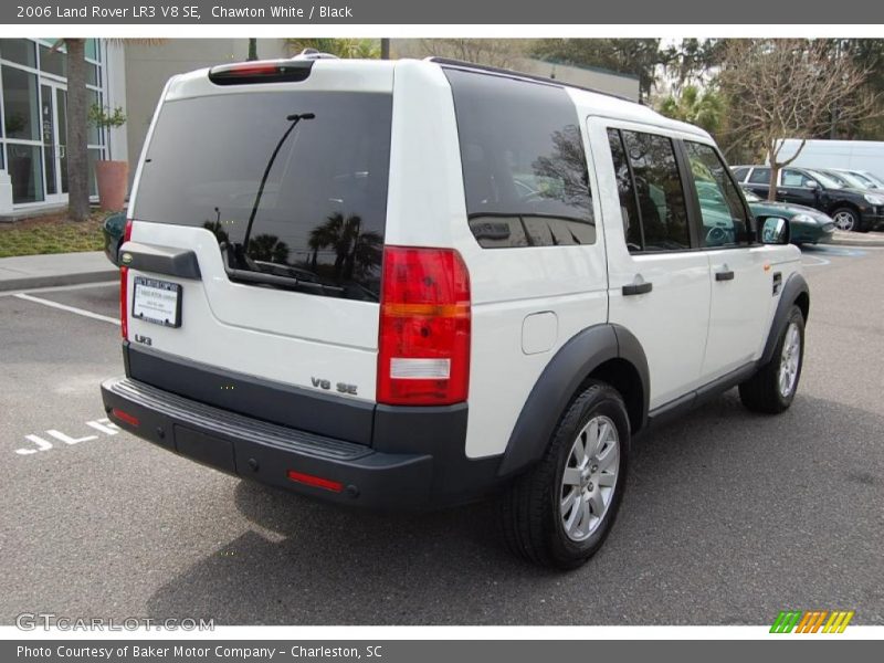 Chawton White / Black 2006 Land Rover LR3 V8 SE