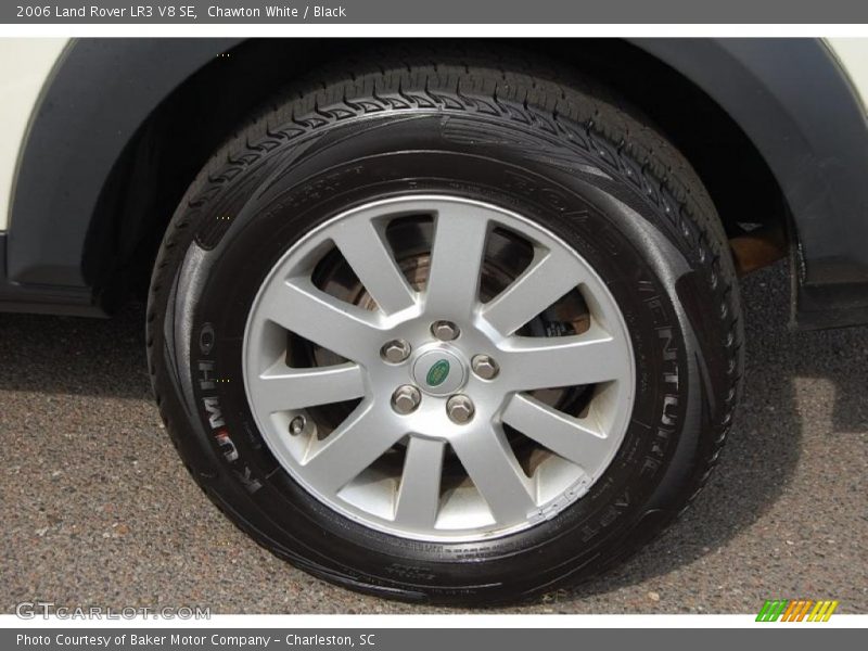 Chawton White / Black 2006 Land Rover LR3 V8 SE