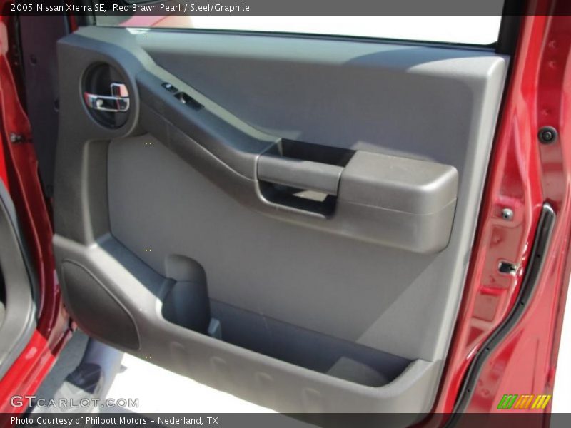 Red Brawn Pearl / Steel/Graphite 2005 Nissan Xterra SE