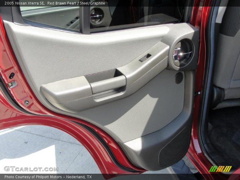 Red Brawn Pearl / Steel/Graphite 2005 Nissan Xterra SE