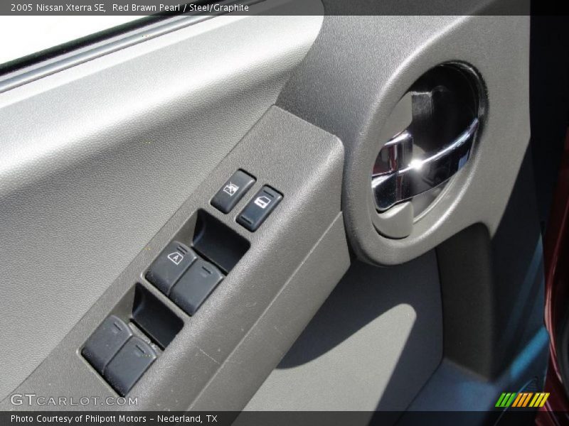 Red Brawn Pearl / Steel/Graphite 2005 Nissan Xterra SE