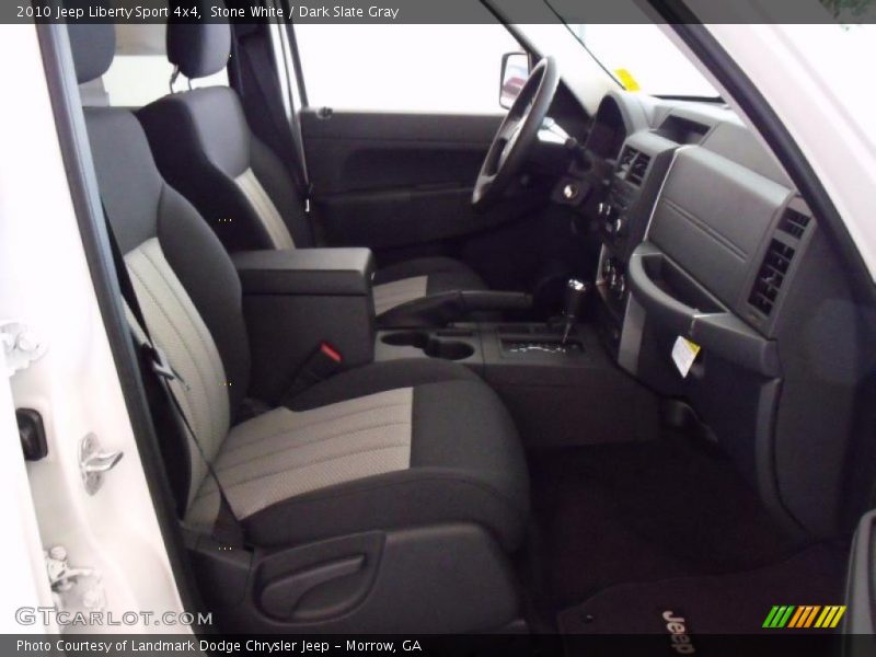 Stone White / Dark Slate Gray 2010 Jeep Liberty Sport 4x4